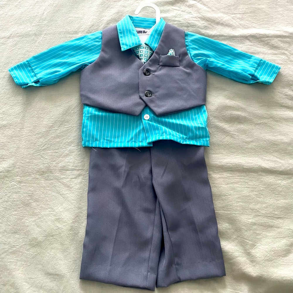 Grey Suit & Light Blue Long Sleeve Shirt w/Tie. 6/9 Months. Brand New